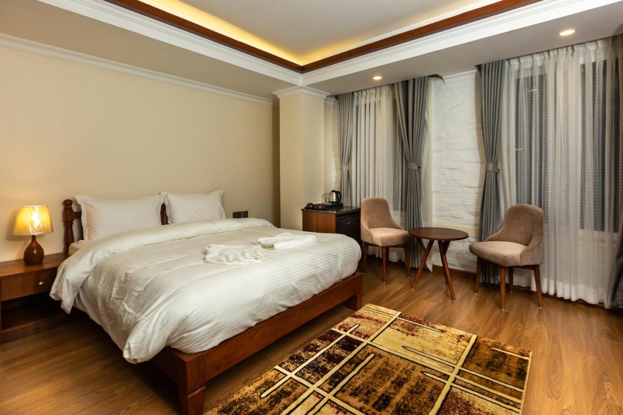 Darbar Heritage Inn Катманду Екстериор снимка